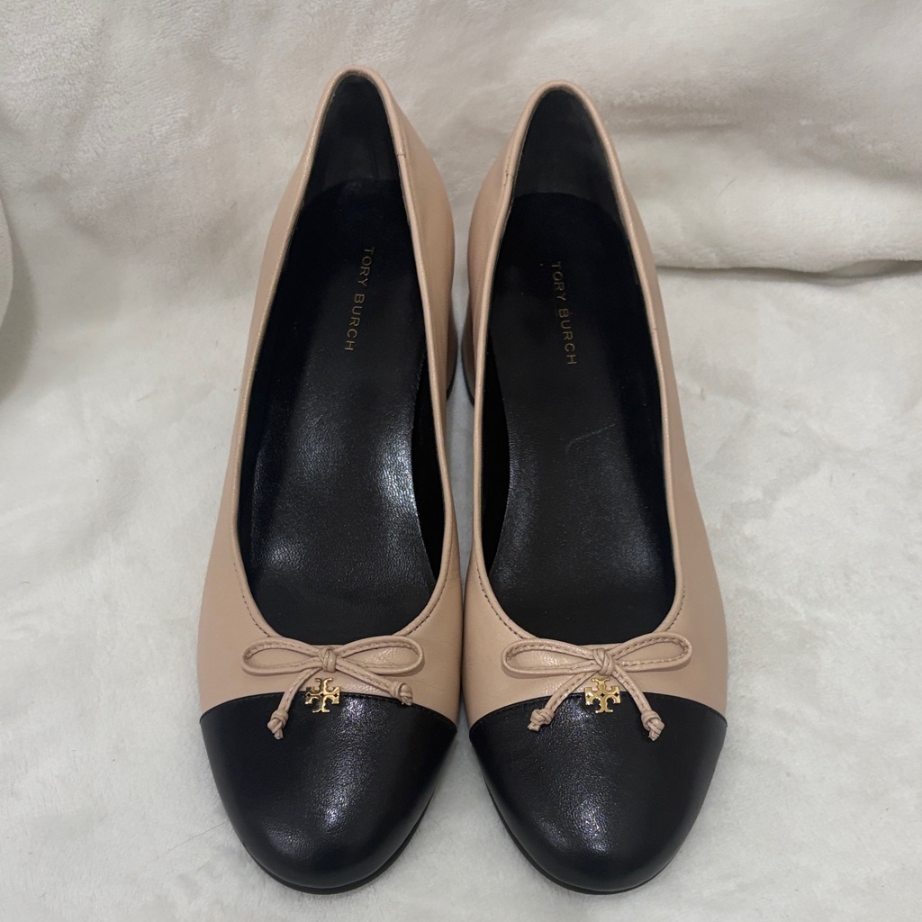 Tory Burch Black And Beige Heels With Bow Accent